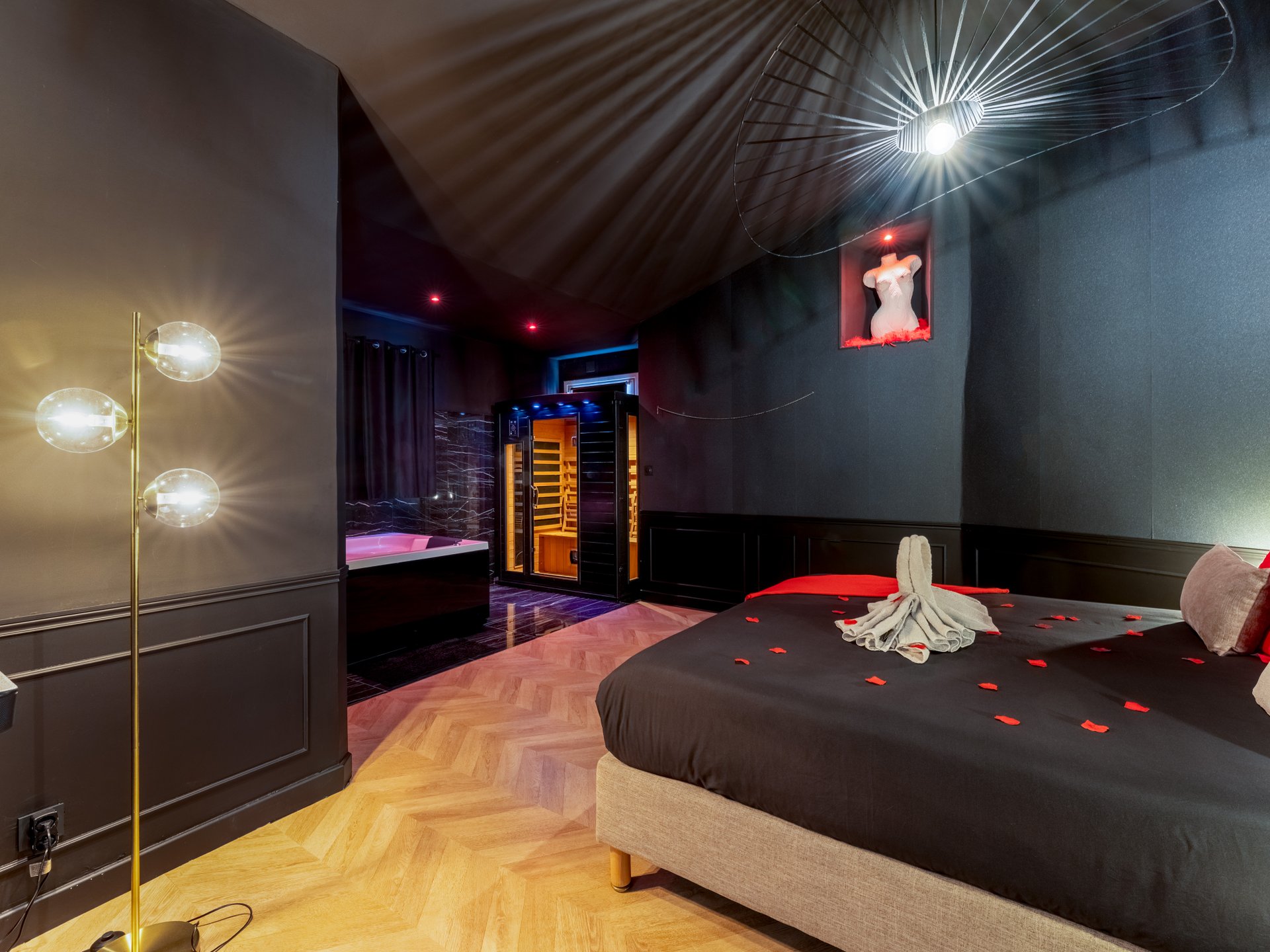 Suites Tentation, Balnéo & Sauna