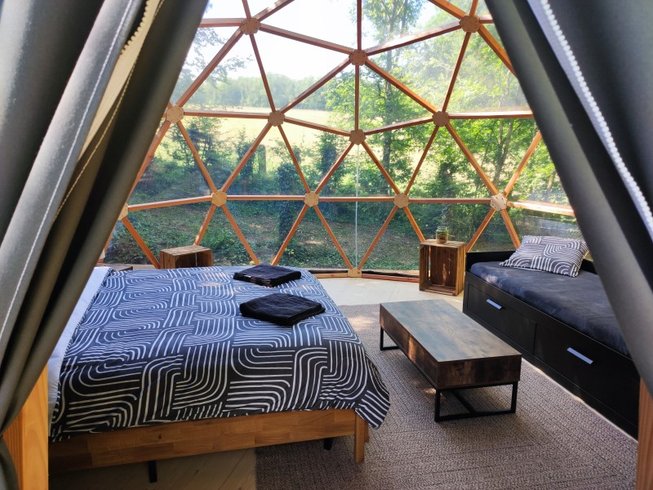 Hébergement AbracadaRoom : Le Dôme Géodésique - La déconnexion en harmonie avec la nature. - Image 3