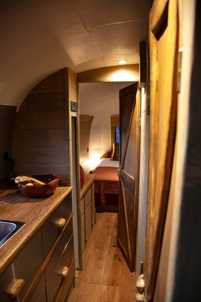 Hébergement AbracadaRoom : Red Barn Airstream - Image 14