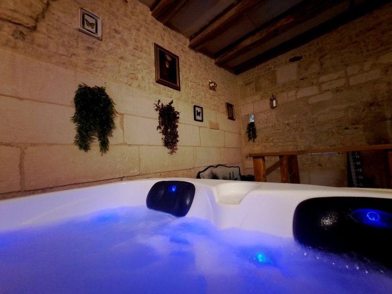 Hébergement AbracadaRoom : Le Logis du Meunier & Spa privatif - Image 17