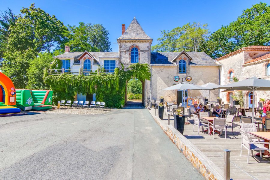 Domaine AbracadaRoom : Château de la Forêt - Image 3