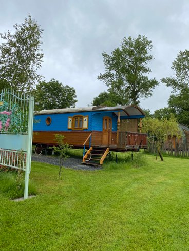 Hébergement AbracadaRoom : Roulotte Miranda - Image 1