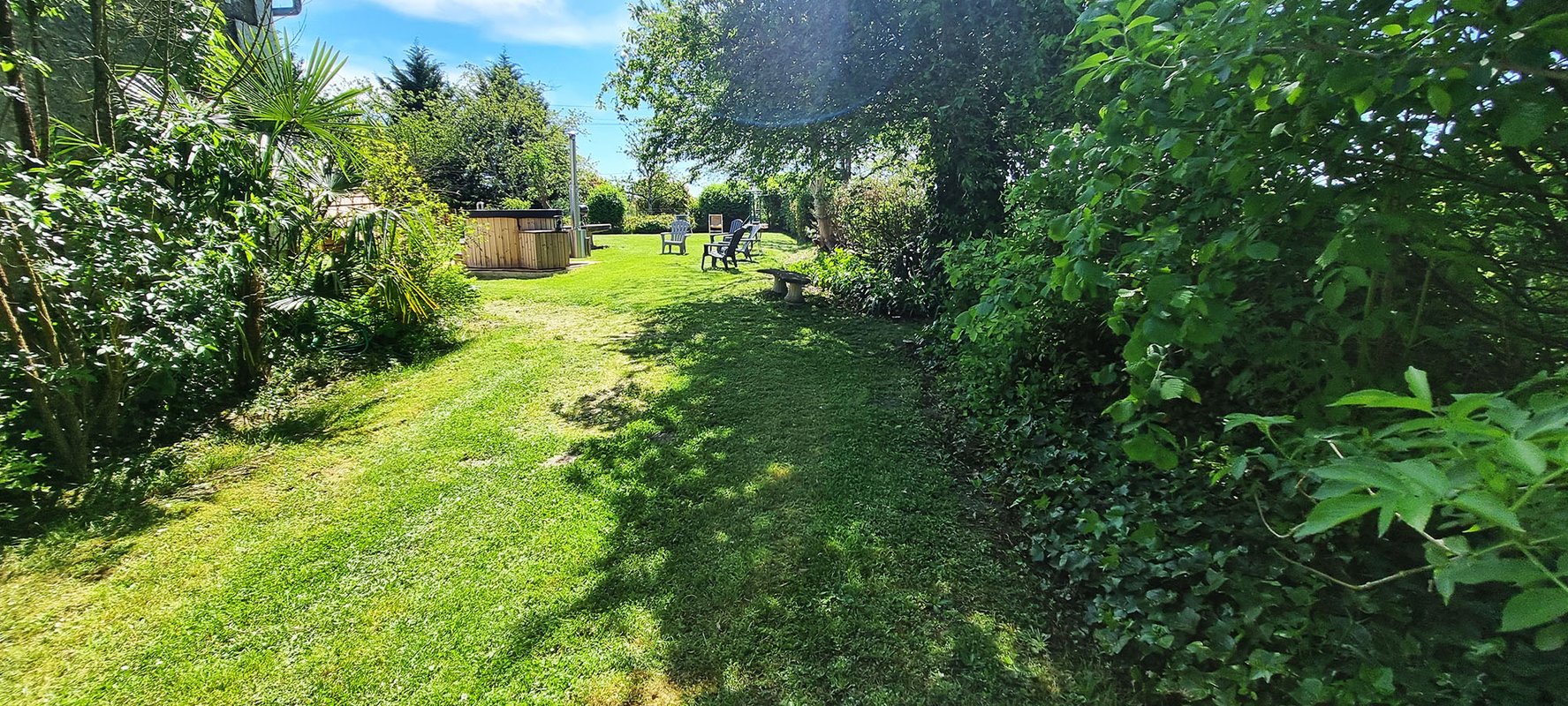 Gite La Petite Clavelie Dordogne & Spa - 10 personnes à Riberac (16)