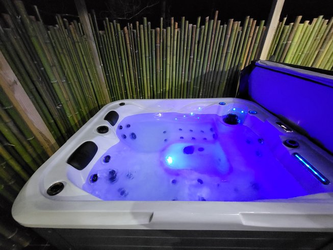 Hébergement AbracadaRoom : Cabanes en Loire & Spa - Image 8