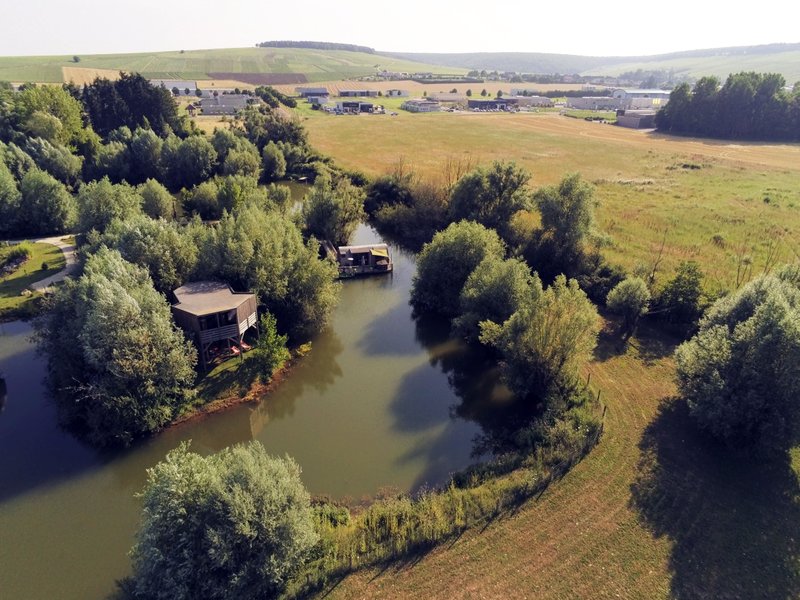 Hébergement AbracadaRoom : Lodge Duo Flottant Spa Grenouilles - Image 19