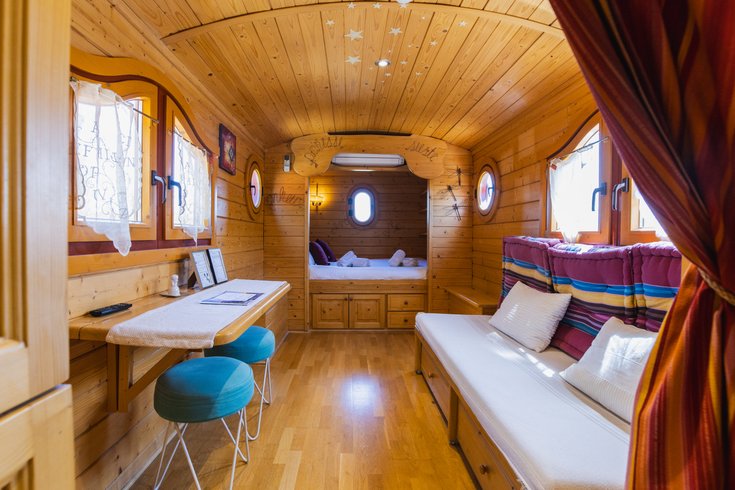 Hébergement AbracadaRoom : Roulotte chez Manon en Luberon - Image 6