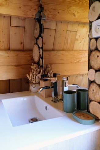 Hébergement AbracadaRoom : Cabane insolite en A “La Pause Sauvage” - Image 28