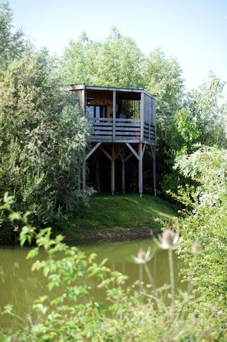 Hébergement AbracadaRoom : Lodge pilotis Vaudésir & Spa - Image 1