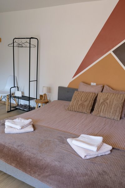 Hébergement AbracadaRoom : Studio avec étang- Nature & calme à 1h30 de Paris - Image 2