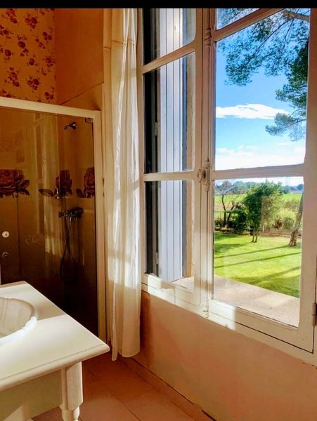 Hébergement AbracadaRoom : Chambre d'hôte triple du Château Ste Colombe - Image 2