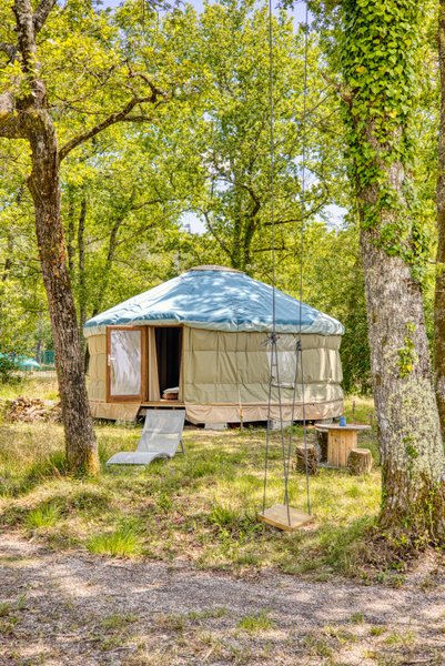 Hébergement AbracadaRoom : Yourte 2 - Image 1