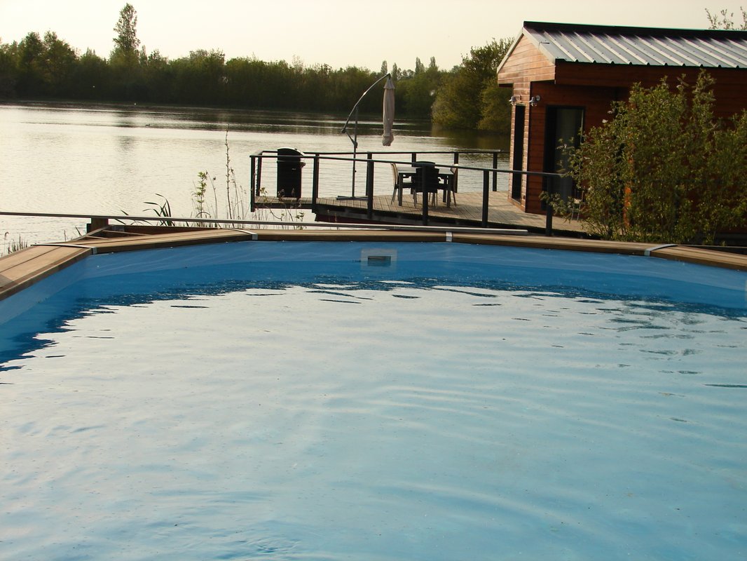 LA MAISON FLOTTANTE - 6 personnes à Le Langon (2)