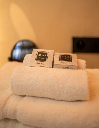 Hébergement AbracadaRoom : La Grange - Chambre intimiste & spa - Tavel - Image 20