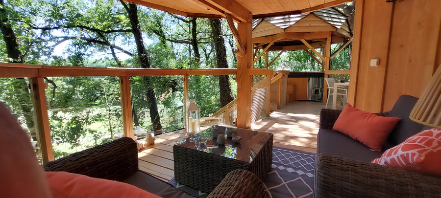 Hébergement AbracadaRoom : Cabane perchée ASTERIA & Spa - Image 1