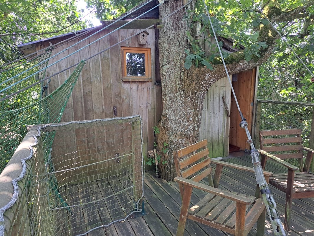 Cabane Tour : une nuit perchée au cœur de la Bretagne à Hénanbihen (10)
