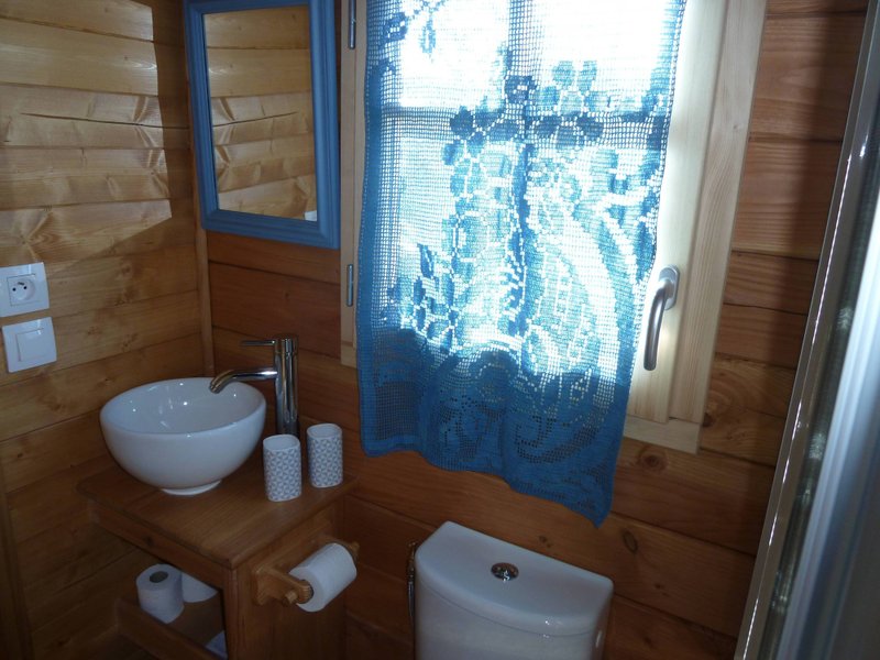 sanitaire_isatys_ty_pastel