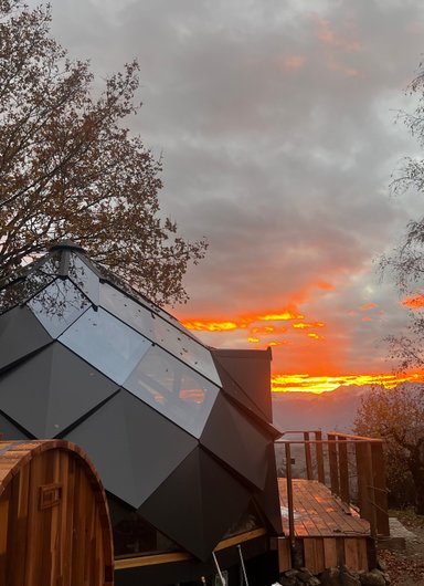 Zome jacuzzi et sauna privatif à Saint-Martin-D'uriage