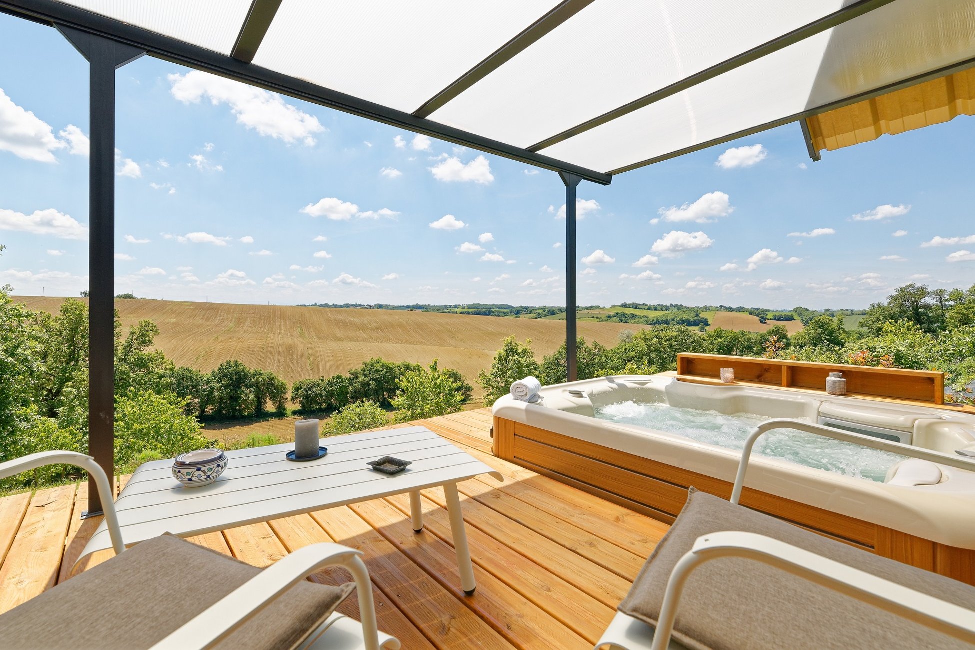Hébergement UnicStay : Chalet SAGA SPA Jacuzzi à Savignac Mona