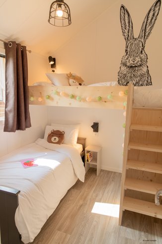 Hébergement AbracadaRoom : Lodge 2 chambres et Spa Rustique - Image 4