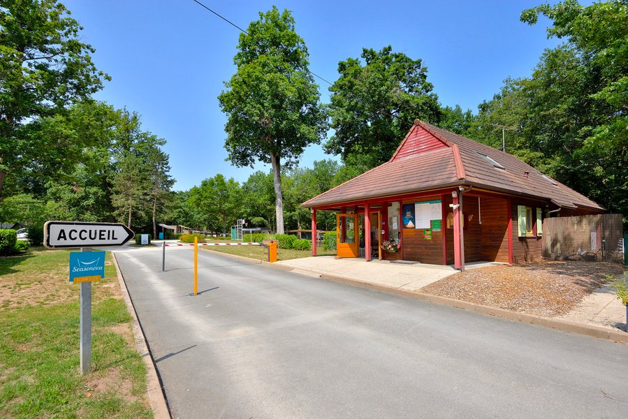 Domaine AbracadaRoom : Seasonova Camping Etang de la  Vallée - Image 1
