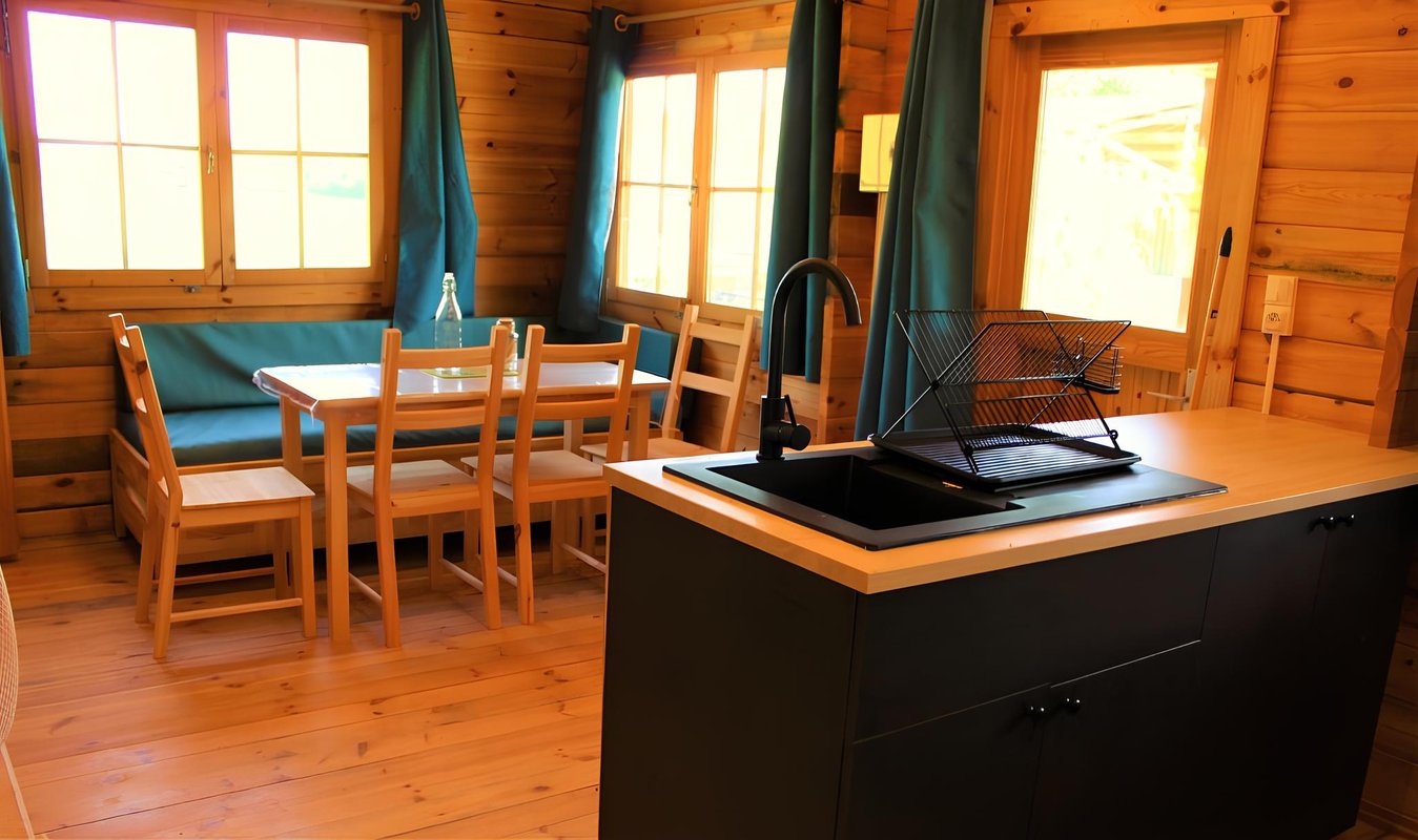 La Cabane Pyrénéenne au cœur de la ferme à Saint Ybars (1)