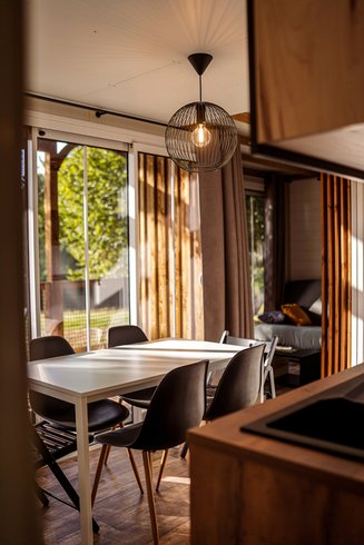 Hébergement AbracadaRoom : Chalet du Puy Charrier, Proche Puy du Fou, Plan d'eau privé - Image 4