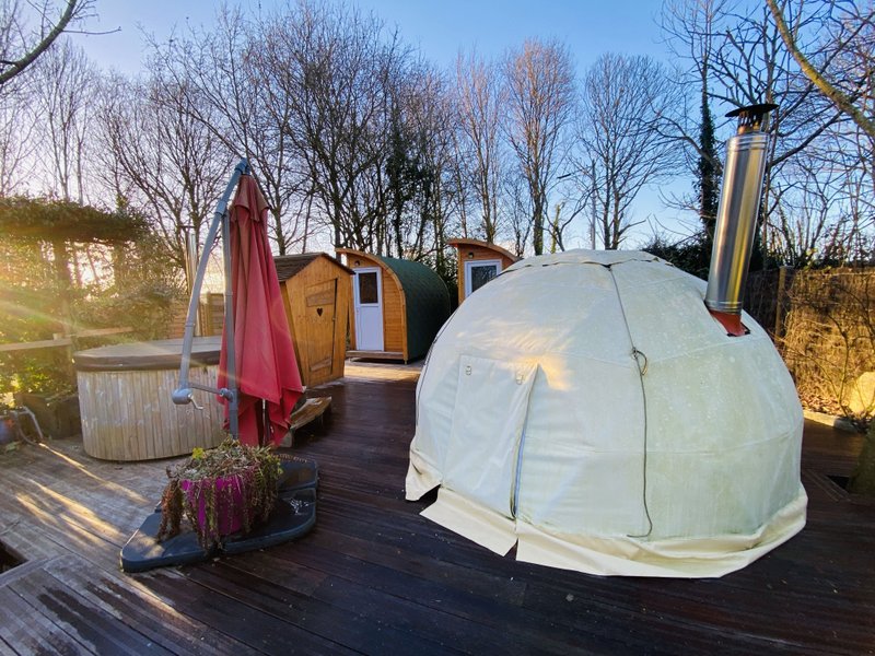 Hébergement AbracadaRoom : Le Repaire du dragon, château féérique avec SPA - Image 46