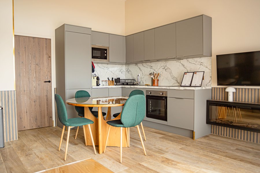 Hébergement AbracadaRoom : Hestia + Freya : Ecolodge de luxe avec 2 bains nordiques pour 2-14 personnes - Image 38