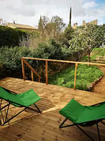 Hébergement AbracadaRoom : Yourte au coeur du village de Fontvieille - Image 4