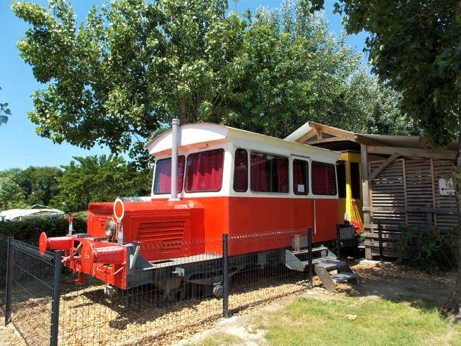 Domaine AbracadaRoom : Camping Insolite Le Haut Village - Image 8