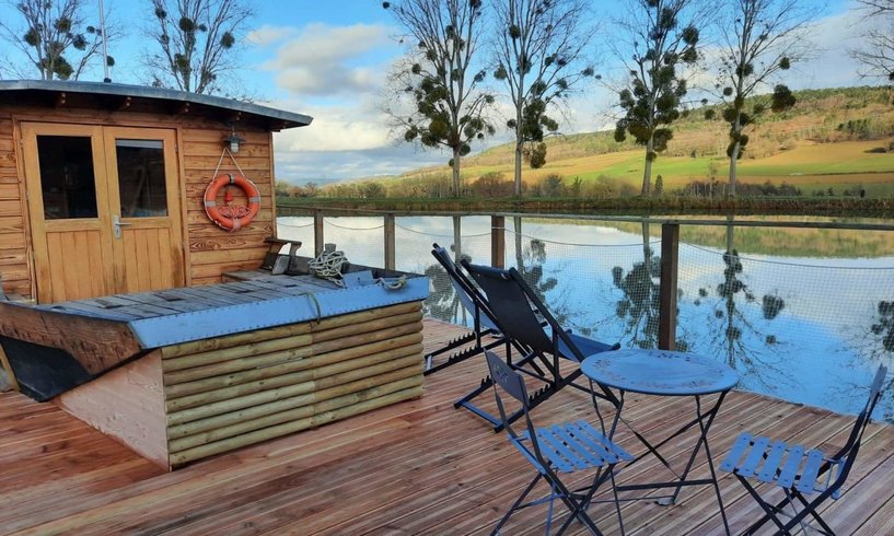 Hébergement AbracadaRoom : La Toue Spa Cabanée - Image 2