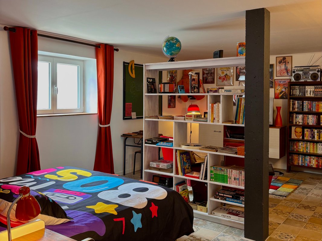 Chambre Vintage Années 80 à Behen (2)