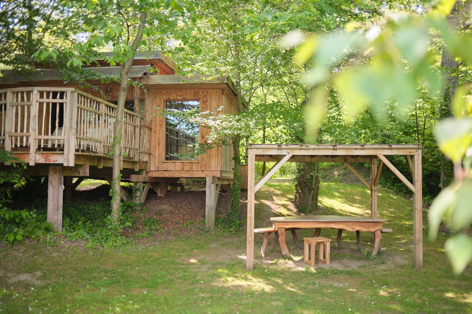 Hébergement UnicStay : Cabane Canadienne Au Fil de l'Eau à St-Léger-Aux-Bois