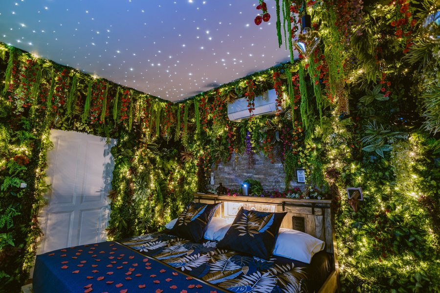 Hébergement AbracadaRoom : La Jungle Room & Spa - Image 4