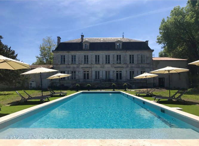 Domaine AbracadaRoom : Les Lodges du Château - Image 1