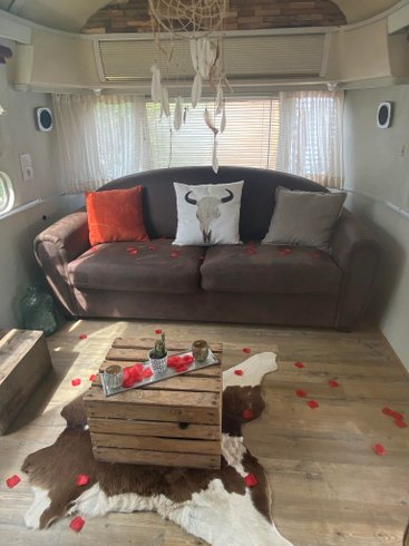 Hébergement AbracadaRoom : Caravane Airstream & SPA - Image 10