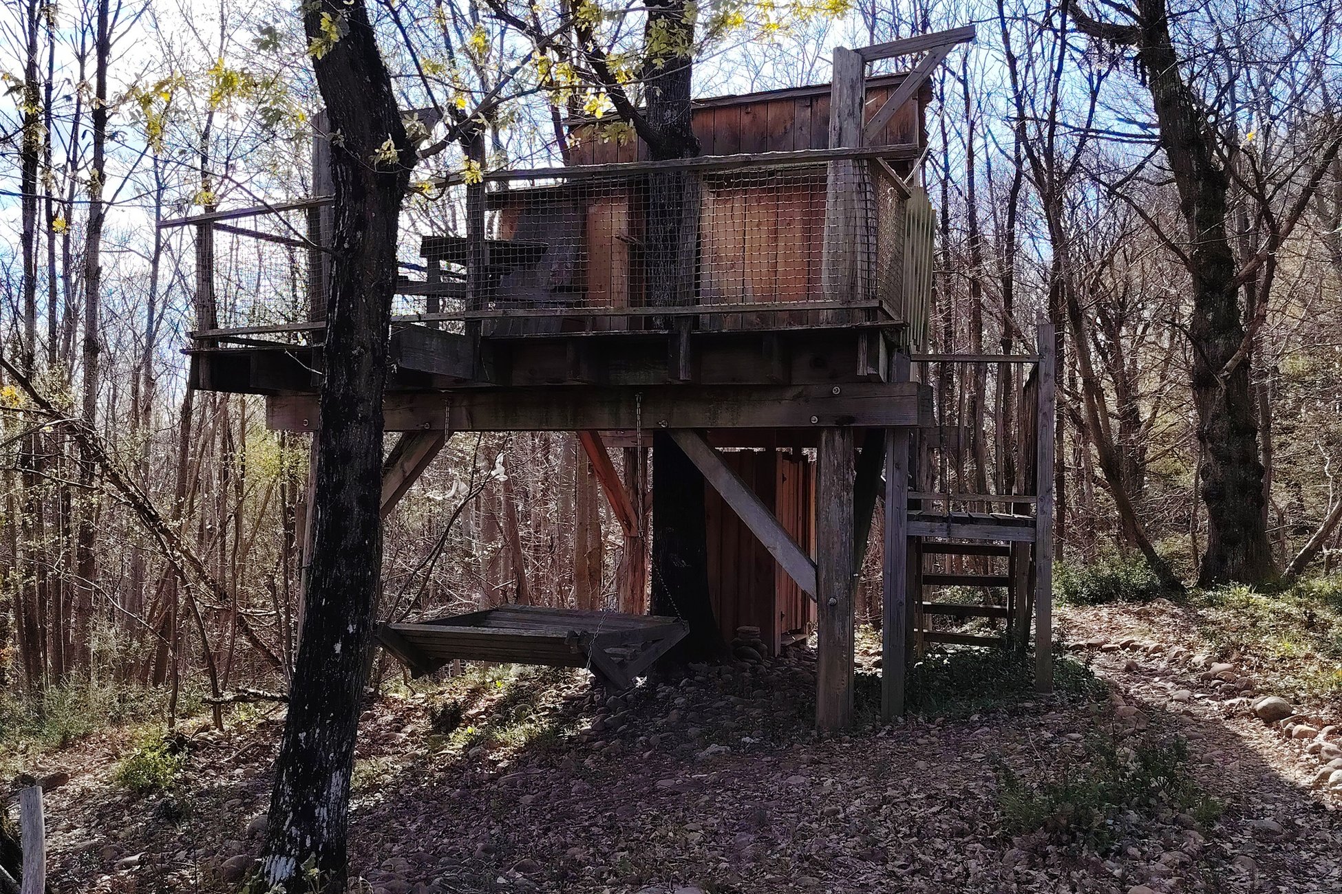 Hébergement UnicStay : Cabane Coquille - Dormir sous les étoiles à Saint-Donat-Sur-L'herbasse