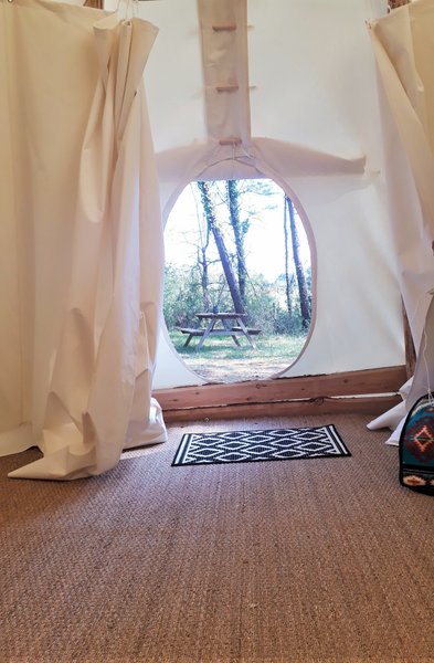 Hébergement AbracadaRoom : Tipi Navajos - Image 3