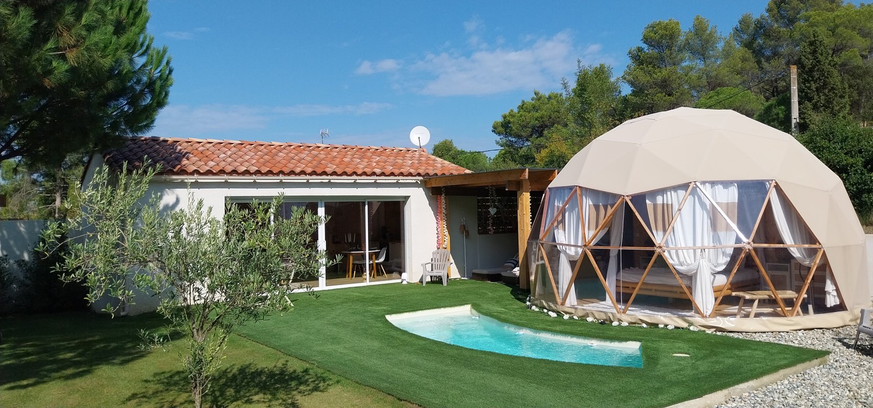 "M"ANON-Dôme Géodésique, piscine, spa et sauna. à Malves En Minervois (2)