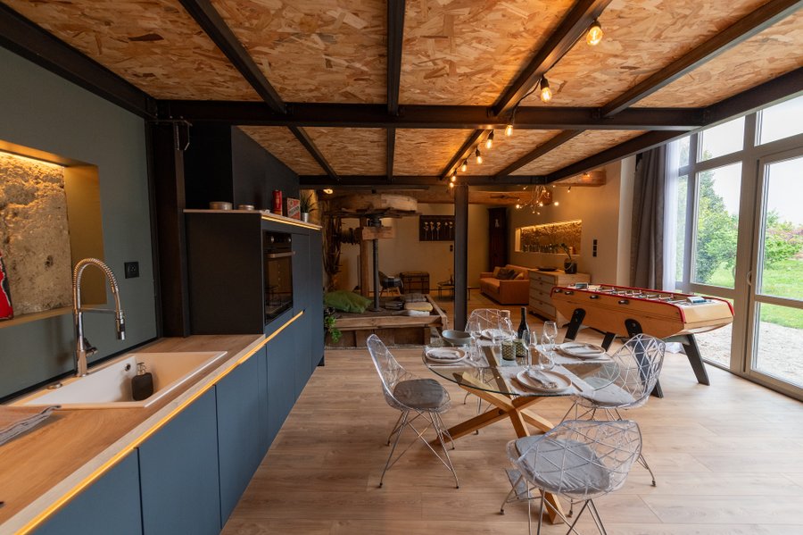 Domaine AbracadaRoom : The modern barn - Image 1