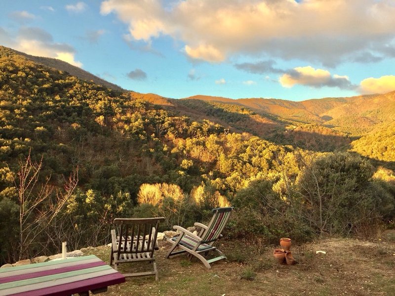 Domaine AbracadaRoom : Lascoutch - Image 2