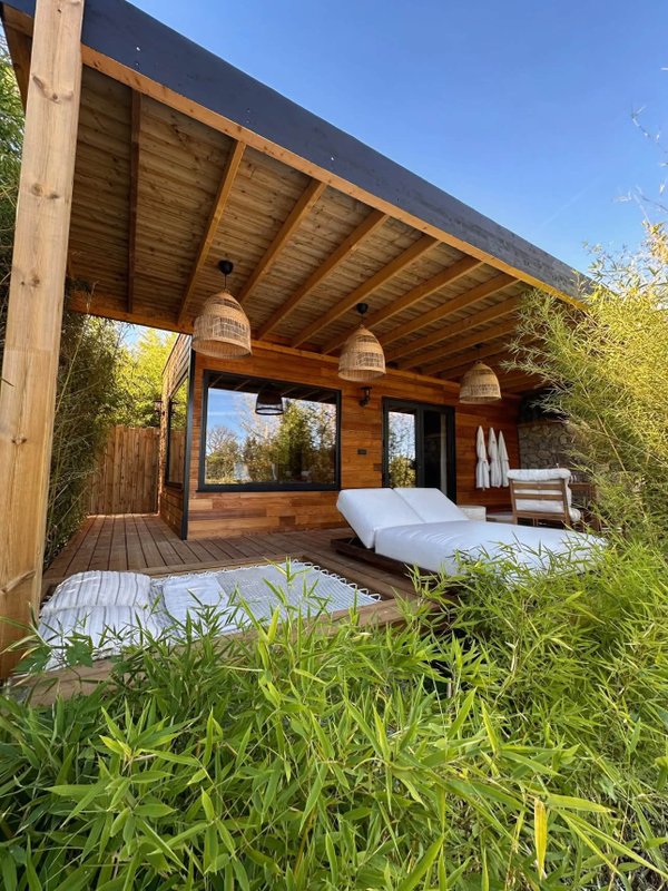 Suite Refuge • Écrin de luxe & bain nordique au bord du canal à Montcresson (14)