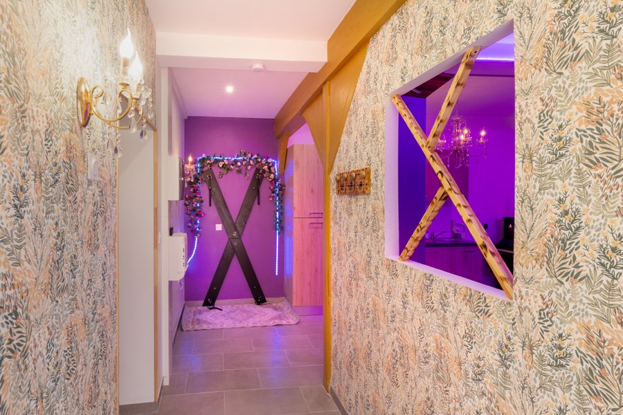 Hébergement AbracadaRoom : Le bridger love & Spa - Image 9