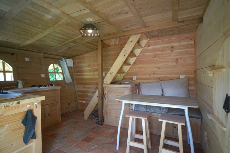 Hébergement AbracadaRoom : La Maison de Hobbit de L'Orée des 4 chemins & Spa - Image 9