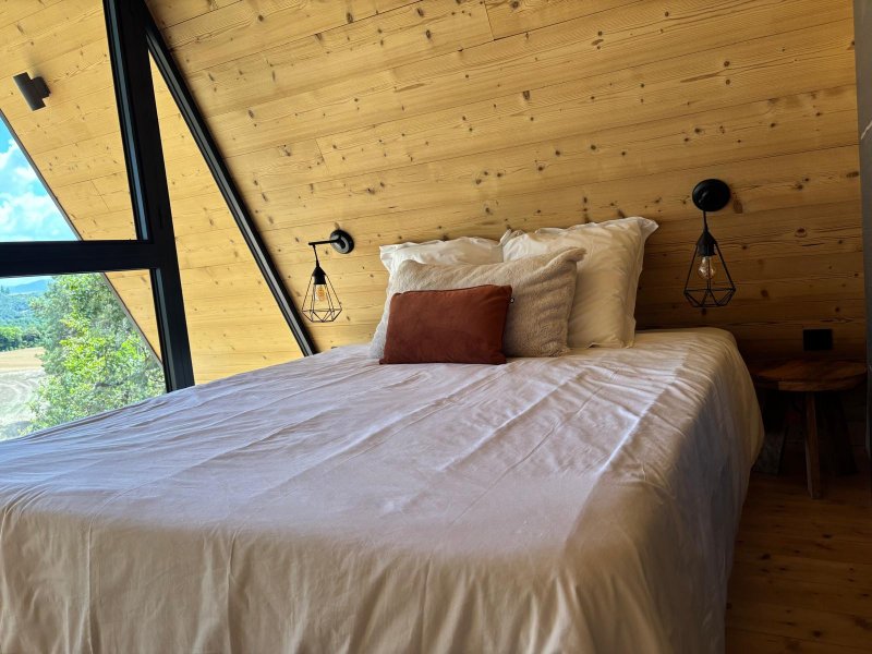 Hébergement AbracadaRoom : Chalet  VercoréA SPA Privatif, Domaine CollinéA en Drôme Des Collines - Image 20