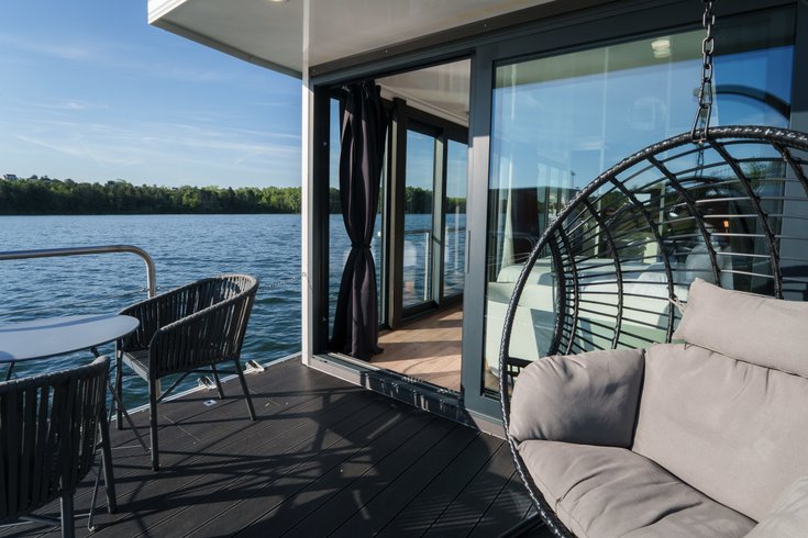 Hébergement AbracadaRoom : Suite flottante Panoramique Lit king-size Balnéo - Image 5