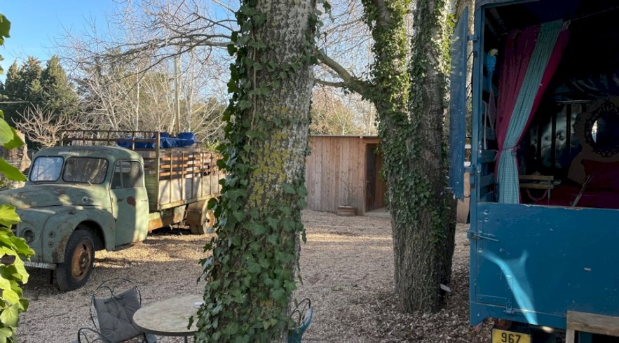 Hébergement AbracadaRoom : Le Truck-Lodge le UNIC OM - Image 9