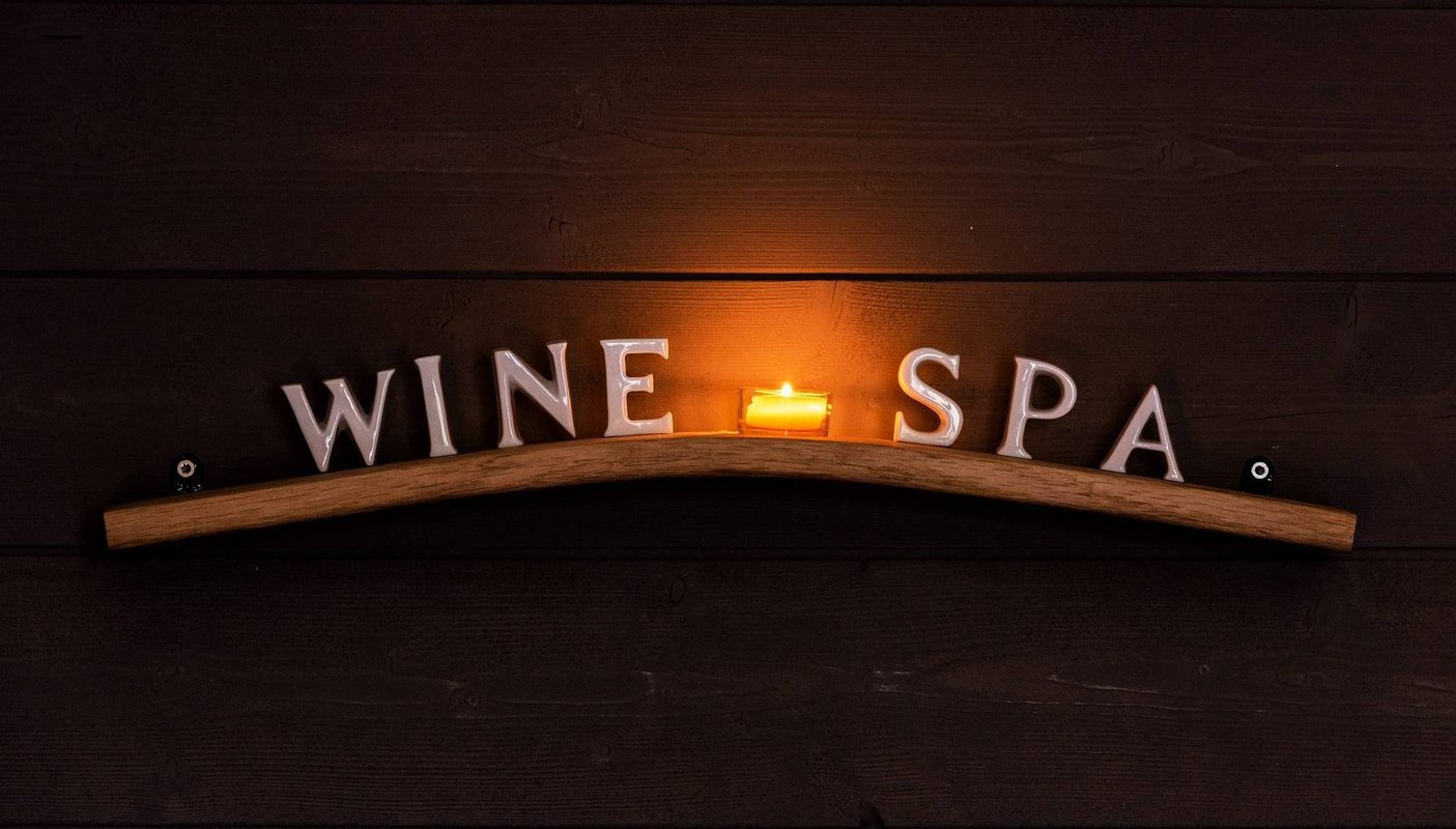 La Cabane Wine Spa à Ambazac (2)