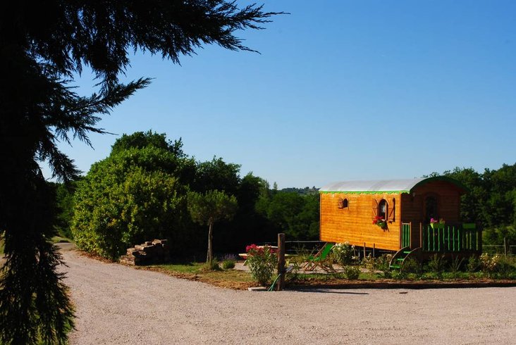 Hébergement AbracadaRoom : La Roulotte du Cos - Image 1