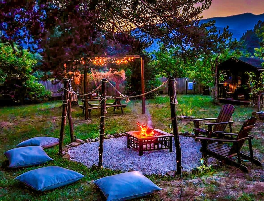 Chalet en verre sous une pluie d’étoiles à Biot (12)